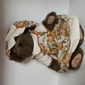 Boyds Bear Longaberger Autumn Pumpkin Patch